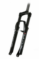 Вилка Suntour XCR P LO, 26&uml;, 100мм, 1.1/8&uml;, пруж/масл, Post mount&V-brake,Hydraulic lock.Черная