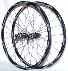 Колеса Shimano WH-M775, MTB XT -26¨